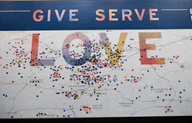 Give Serve Love Wall (cropped)